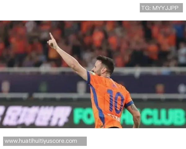 瓦科点射成功追平法比奥赛季罚点第三次破门展现出色状态