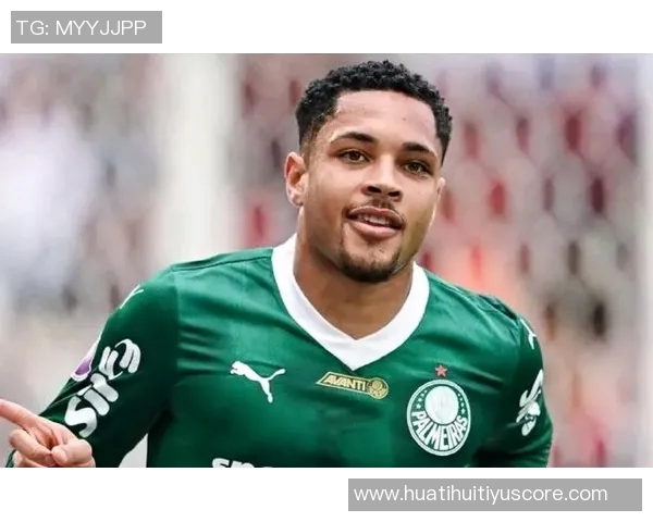 罗克重返巴甲表现抢眼引发曼联和安切洛蒂高度关注